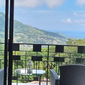 Otantik Apartment